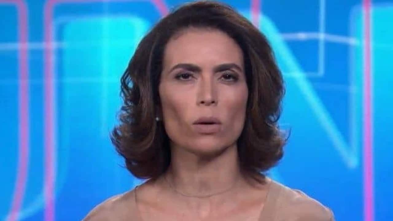 http://tvfoco.uai.com.br/wp-content/uploads/2015/05/Daniela-Mercury.jpg