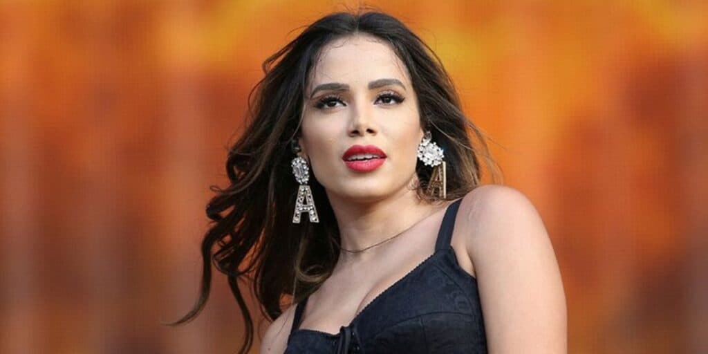 Após gravação de programa, Anitta tem atitude chocante na porta da Globo e vídeo vaza ao público