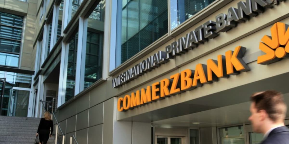 Commerzabank anuncia saída do Brasil - Foto: Reprodução/Internet Commerzabank anuncia saída do Brasil - Foto: Reprodução/Internet