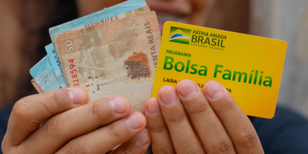 Beneficiários do BOLSA FAMÍLIA se desesperam com triste notícia neste sábado (15/04)