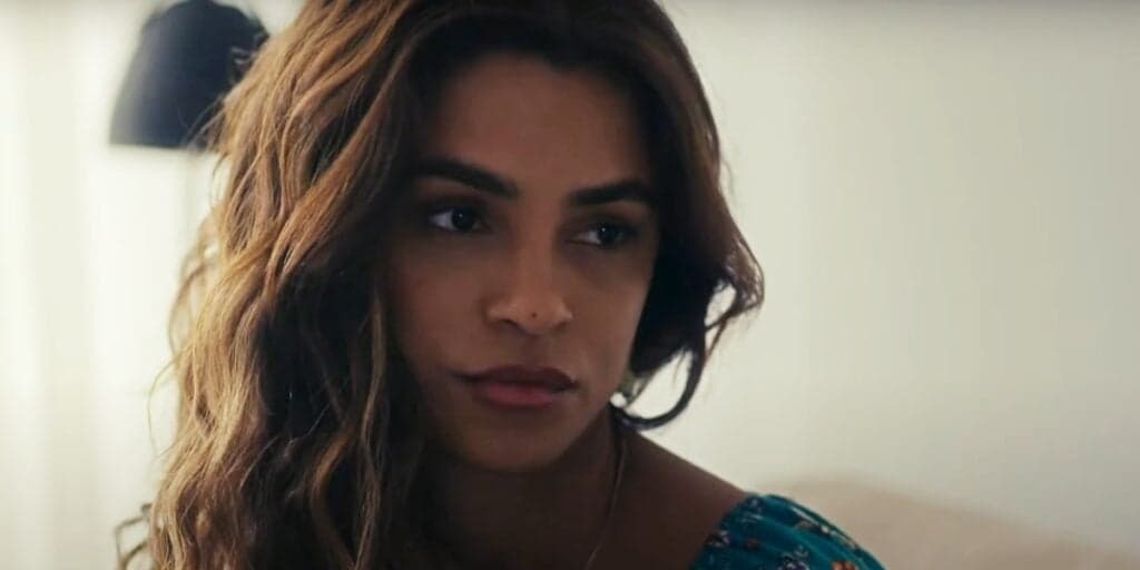 Travessia - Traíras? Personagens da novela, revelam segredo oculto sobre Brisa para polícia: "Sequestradora"