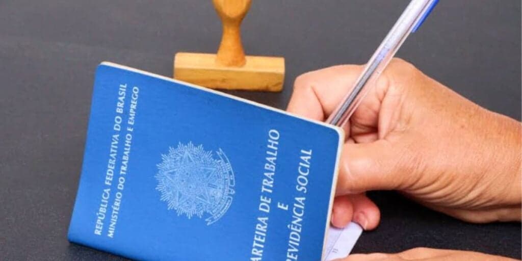 A MELHOR notícia para trabalhadores que têm carteira assinada confirmada neste mês de ABRIL