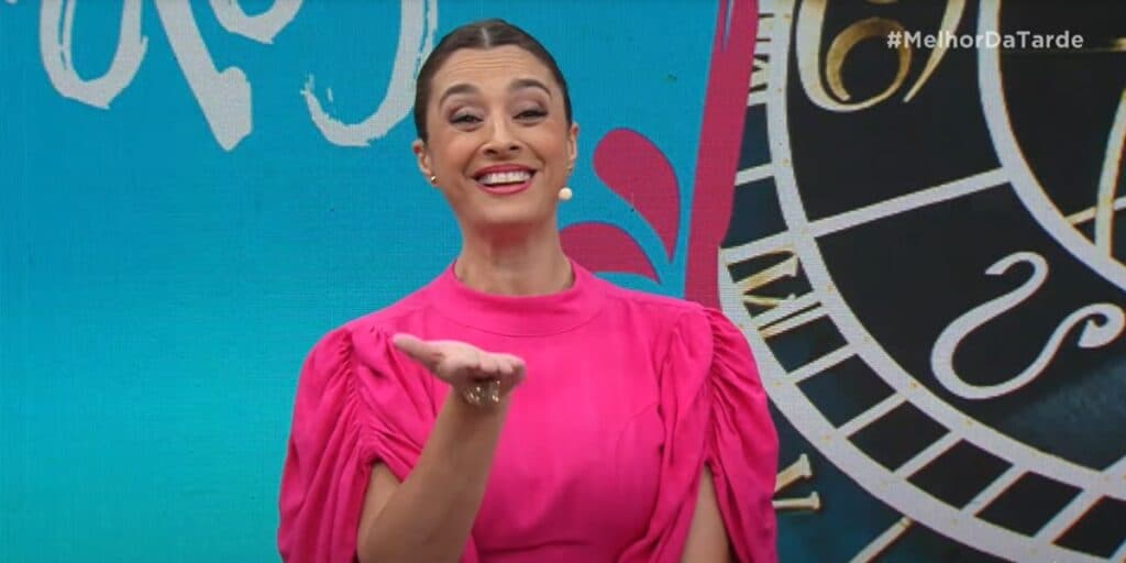 A apresentadora da Band pode fechar como SBT (Foto: Reprodução / Band)