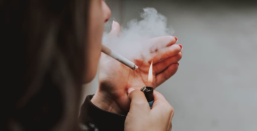 Cigarro pode matar e o tabaco é a origem de várias doenças a vida (Foto: Reprodução)