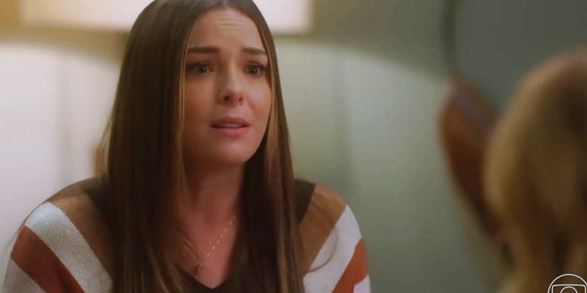 http://tvfoco.uai.com.br/wp-content/uploads/2015/05/Daniela-Mercury.jpg