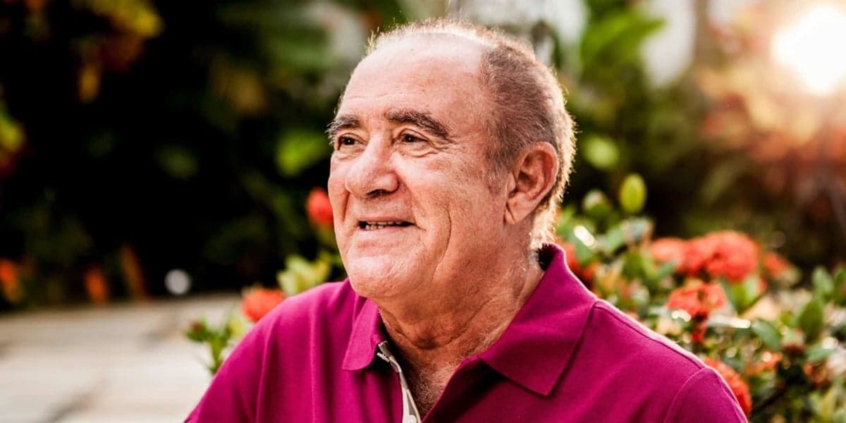 http://tvfoco.uai.com.br/wp-content/uploads/2015/05/Daniela-Mercury.jpg