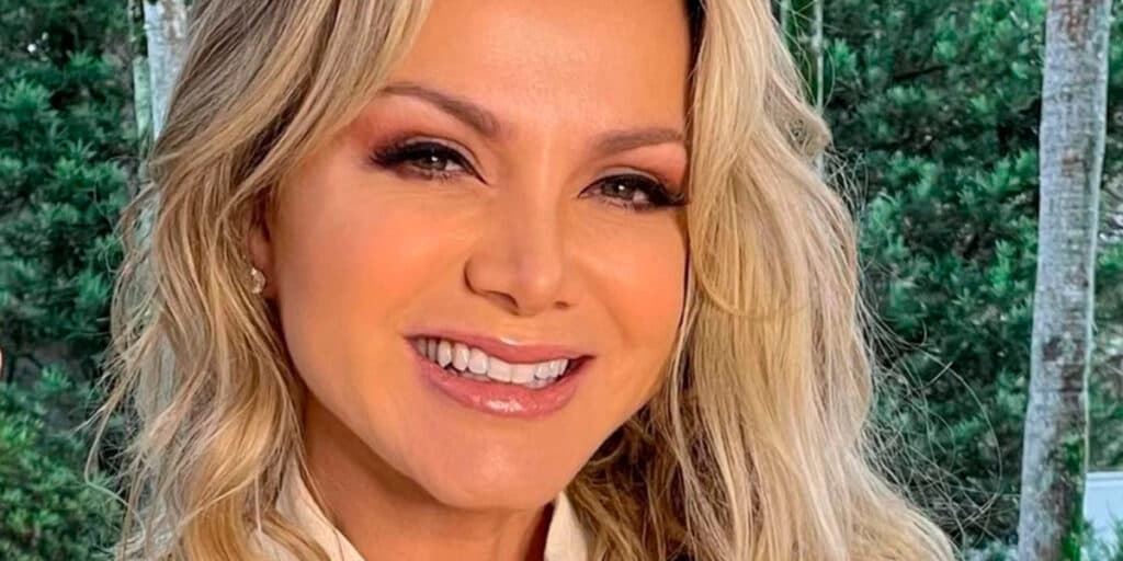 A substituta certeira e já dita por Silvio Santos de Eliana é alguém que brilha no SBT há anos