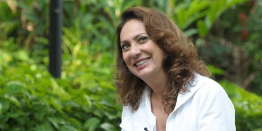 A frase corajosa de Eliane Giardini de admitir do que gosta aos 70 anos que poucas mulheres falam