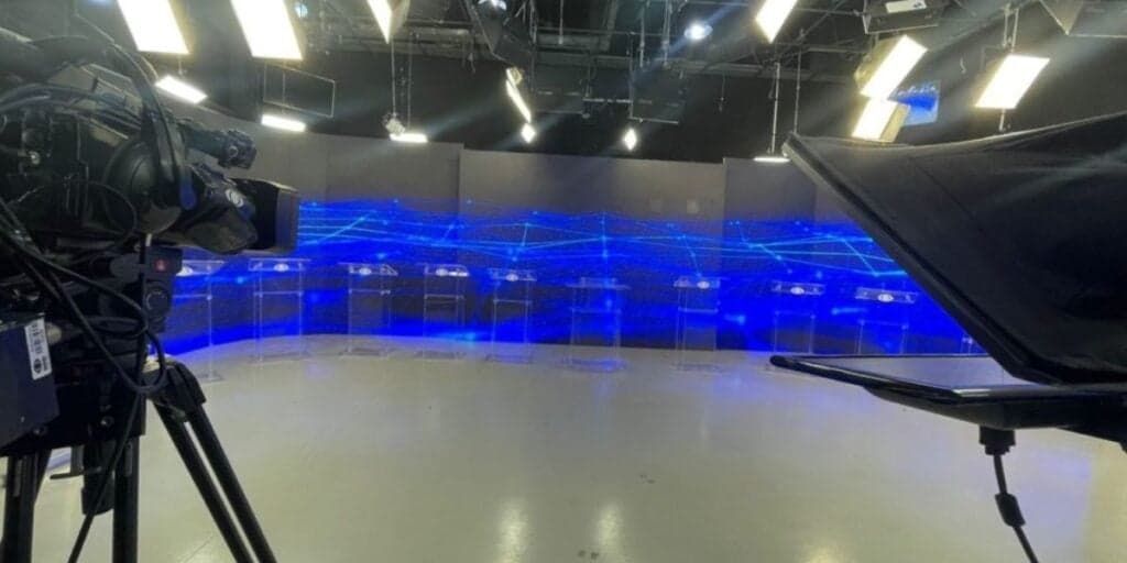 Grande apresentador proibiu artistas de pisarem em seu programa e incluiu colega da casa: "Cafona"