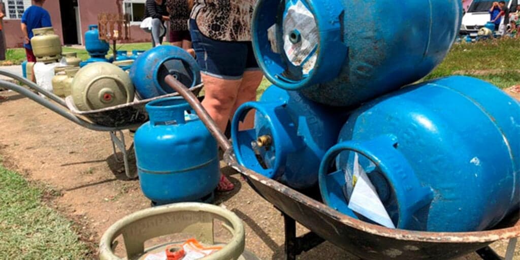 DE FAZER CHORAR: Notícia triste aos brasileiros que usam gás de cozinha é emitida
