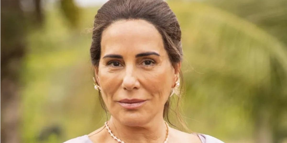 http://tvfoco.uai.com.br/wp-content/uploads/2015/05/Daniela-Mercury.jpg