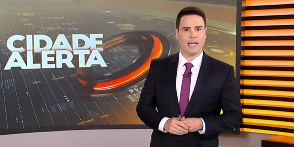 Luiz Bacci anuncia prisão de famosa na Record e engole toda a grade do SBT: Audiências 03/04