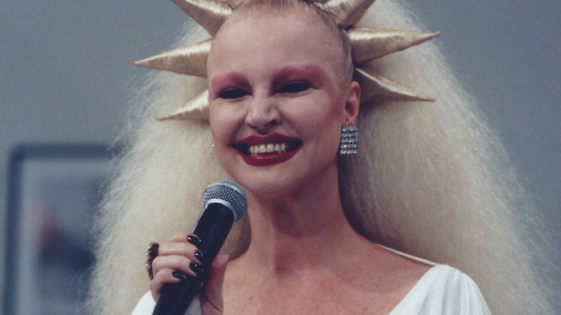 http://tvfoco.uai.com.br/wp-content/uploads/2015/05/Daniela-Mercury.jpg
