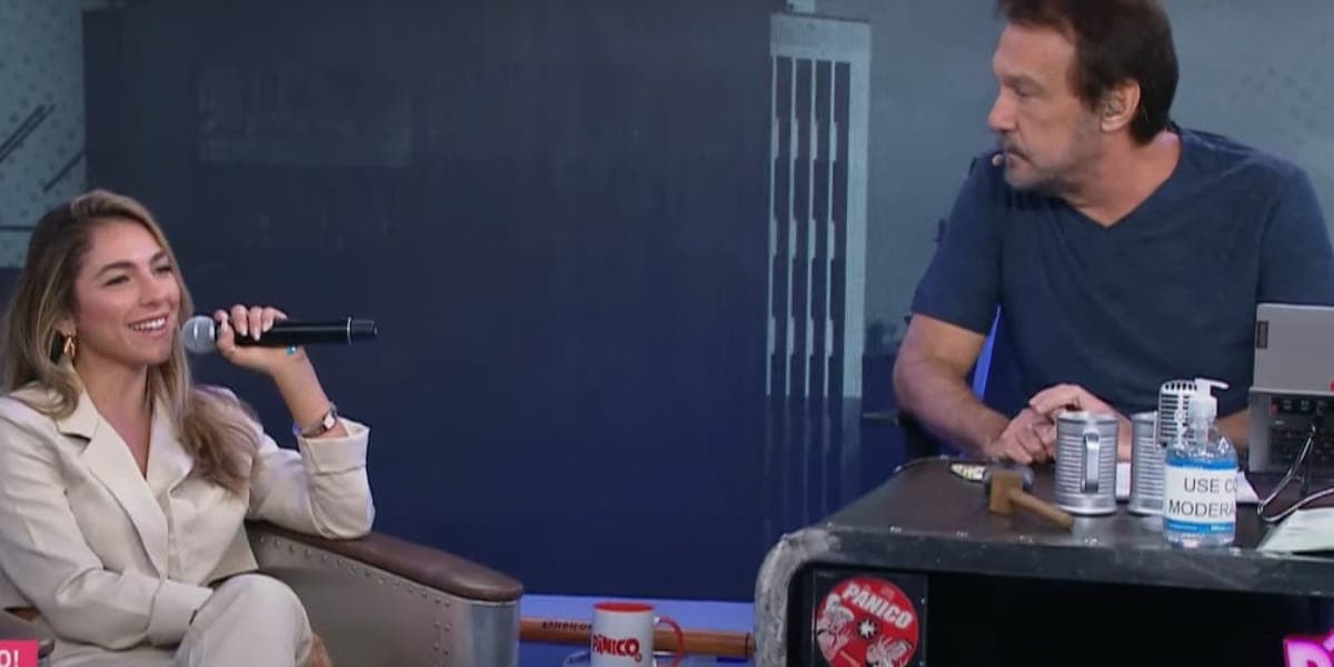 A jornalista revelou que não tem mais admiração pelo veterano (Reprodução: Jovem Pan) A jornalista revelou que não tem mais admiração pelo veterano (Reprodução: Jovem Pan)