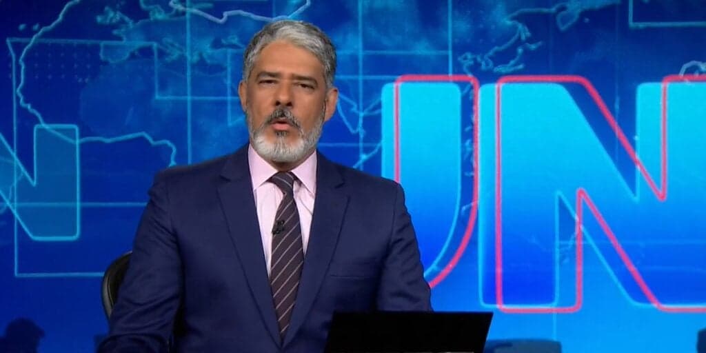 William Bonner ‘bufa’ ao vivo no JN, paralisa o noticiário e anuncia novo protocolo da Globo: “Jamais serão”
