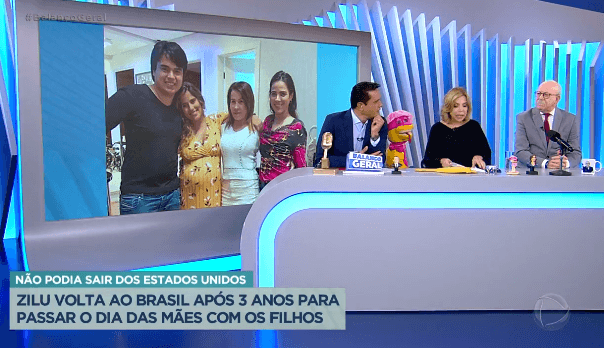 William Leite, Keila Jimenez e Lombardi na bancada da "Hora da Venenosa", na Record (Foto Reprodução/PlayPlus)