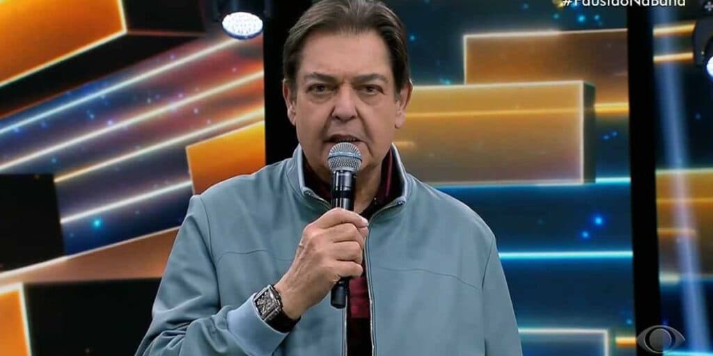 Com Faustão fora, Band vai pra cima de estrela que a Globo está lutando ferozmente para segurar
