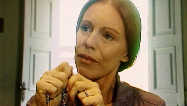 http://tvfoco.uai.com.br/wp-content/uploads/2015/05/Daniela-Mercury.jpg