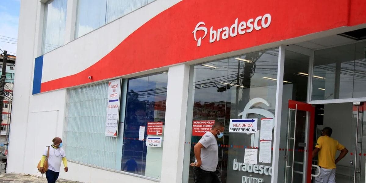 Fachada do banco - Foto Reprodução/Internet