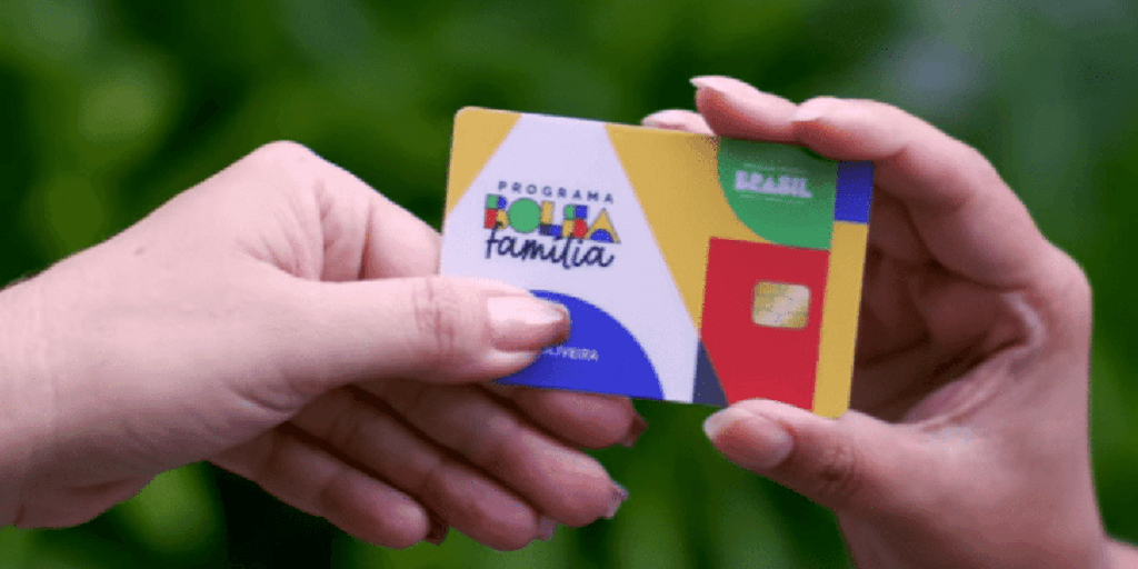 Governo emite GRANDE AVISO sobre o 13° salário do BOLSA FAMÍLIA e você precisa ficar sabendo