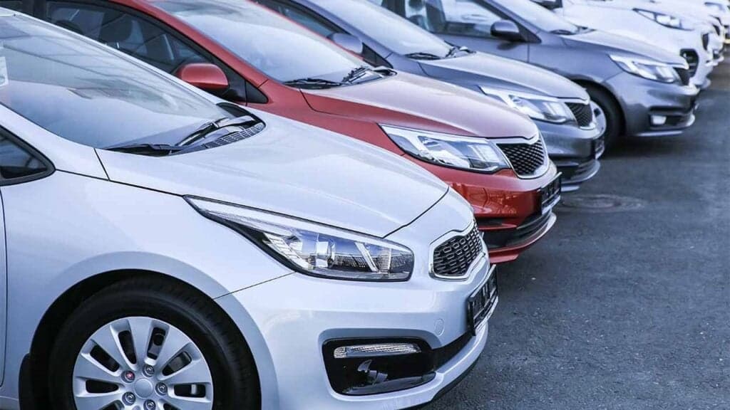 SUPER DESCONTO: Carro popular irá reduzir até R$ 12 mil em breve; veja a lista de modelos