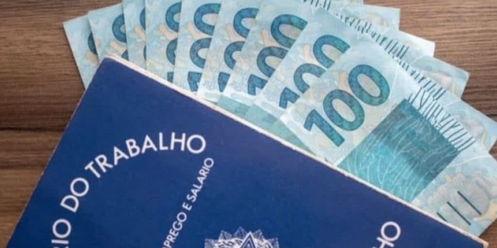 VAI AUMENTAR: Salário mínimo para 2024 é decidido e valor vai agradar a todos