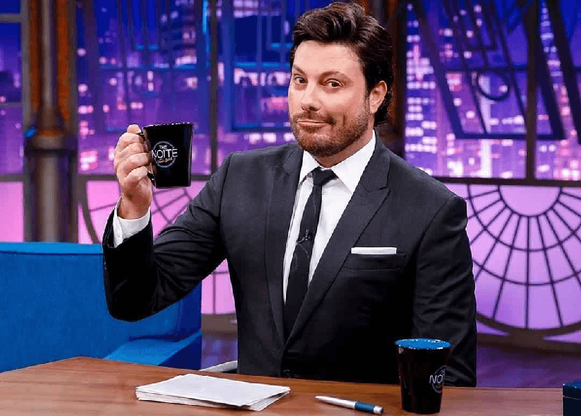 Danilo Gentili no SBT (Foto: Reprodução/ SBT)