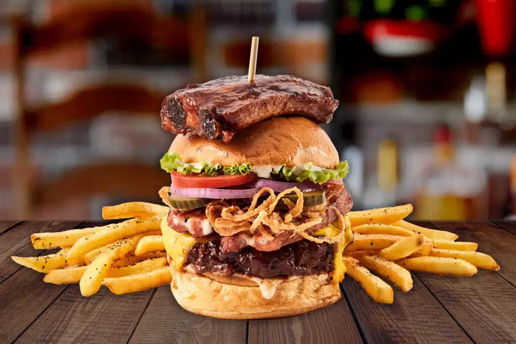 Dueling Barbecue Burger - Foto Reprodução Internet