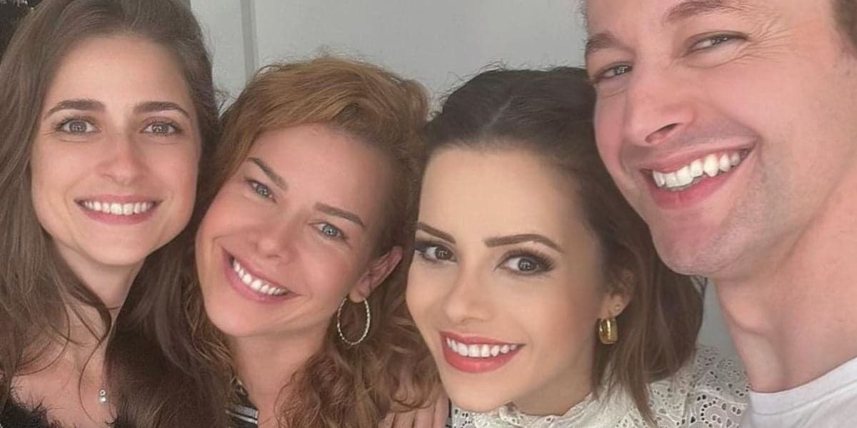 Eduarda Porto, Fernanda Souza, Sandy e Lucas Lima (Foto: Reprodução / Instagram)