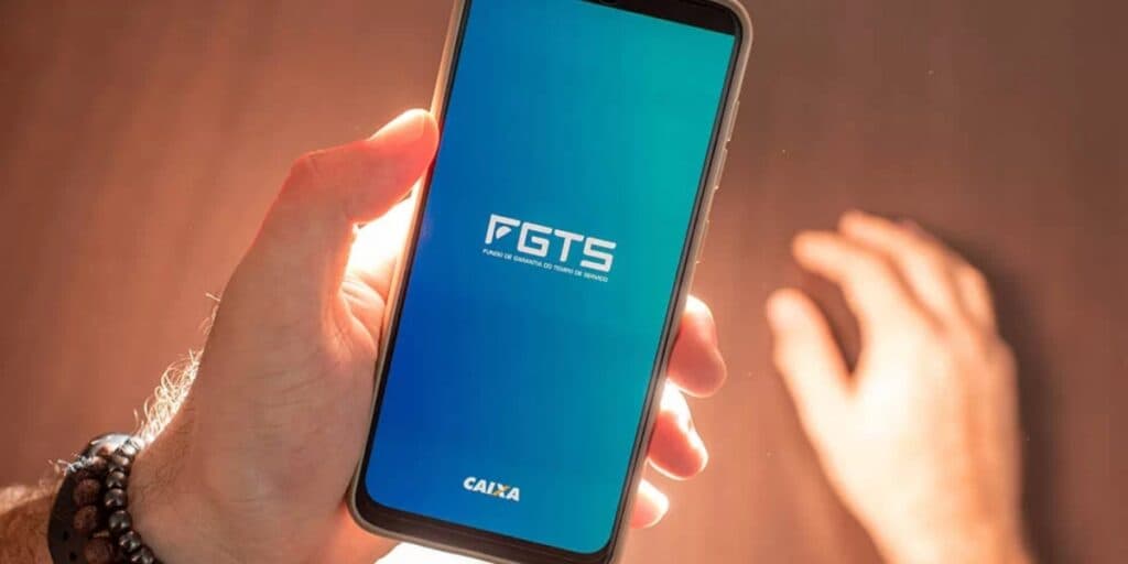 Atenção: Governo articula fortemente fim de saque do FGTS e você precisa saber o que fazer agora