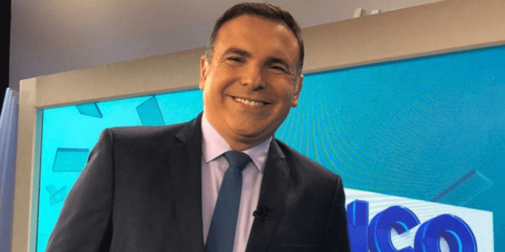Reinaldo Gottino vê apresentador da RedeTV! ser convocado ao Balanço Geral e fica em choque: "Que isso?"
