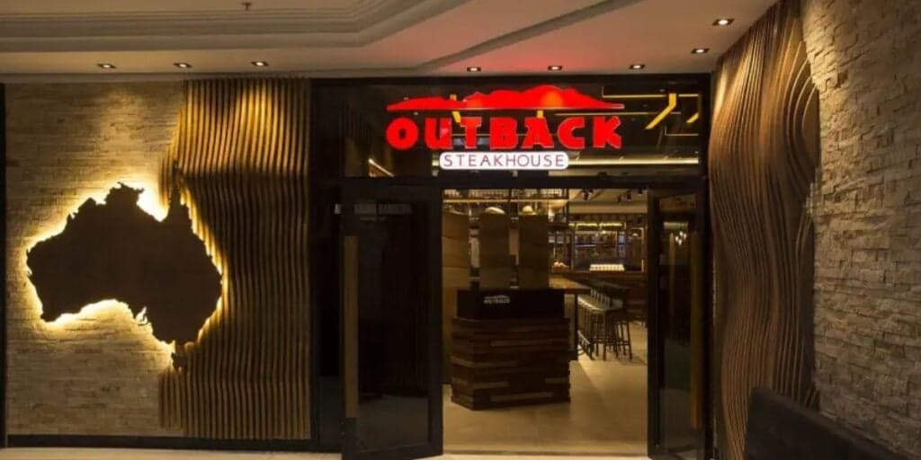 Concorrente do Outback está oferecendo hambúrgueres gigantes e você precisa saber como conseguir o seu