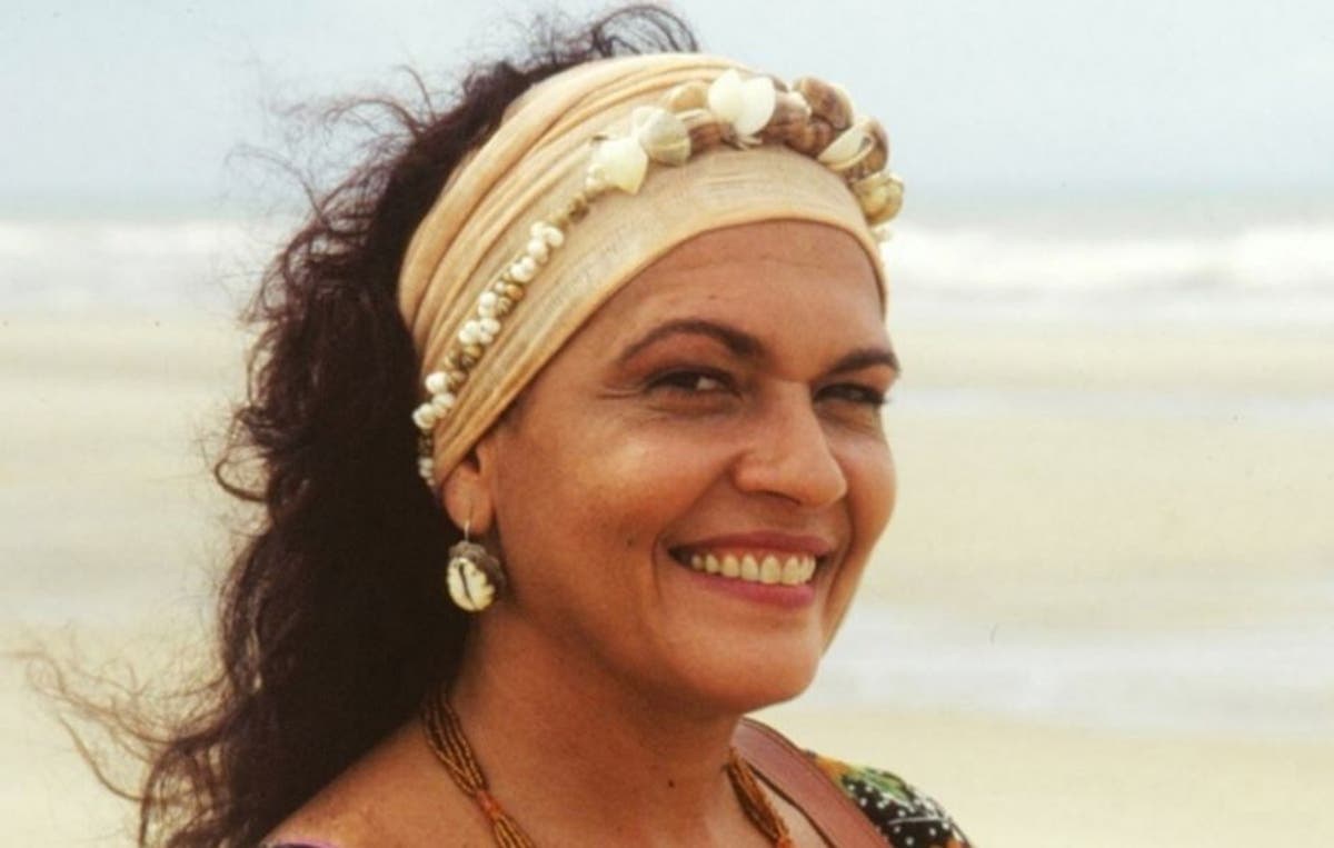 http://tvfoco.uai.com.br/wp-content/uploads/2015/05/Daniela-Mercury.jpg