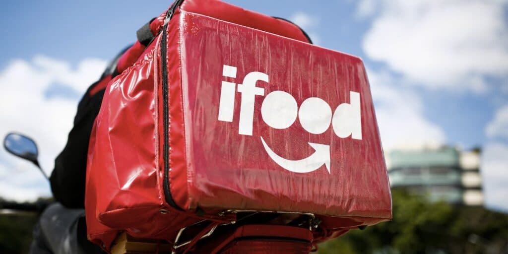 Renda mensal dos entregadores do iFood é revelada e valor absurdo deixa clientes chocados
