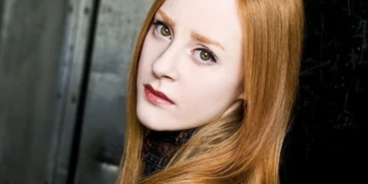 Atriz do remake de Carrie faleceu aos 28 anos (Foto: Reprodução / Instagram) 