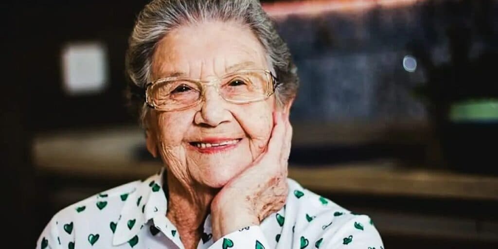 Sensitivo descreve como foi o desencarne de Palmirinha e fala da morte de mais uma grande apresentadora