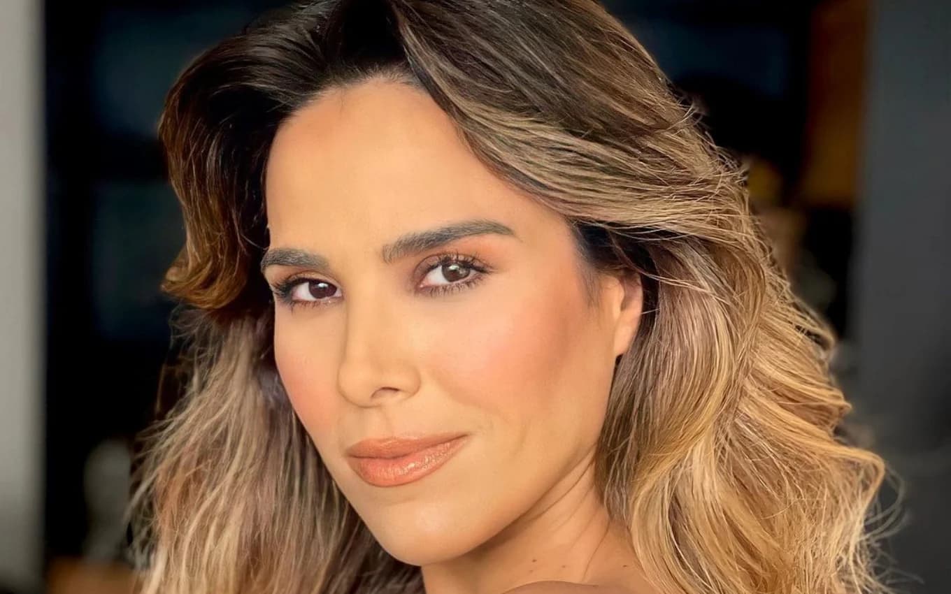http://tvfoco.uai.com.br/wp-content/uploads/2015/05/Daniela-Mercury.jpg
