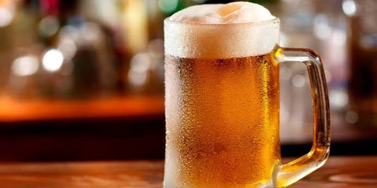 Chopp aos clientes com nome sujo (Reprodução/Internet)
