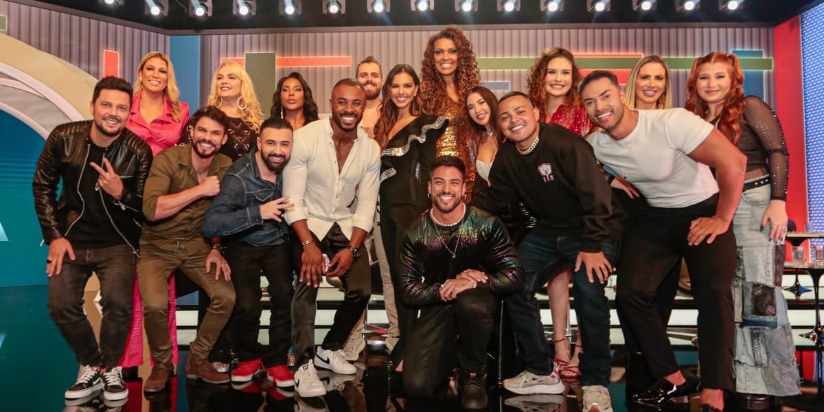 http://tvfoco.uai.com.br/wp-content/uploads/2015/05/Daniela-Mercury.jpg
