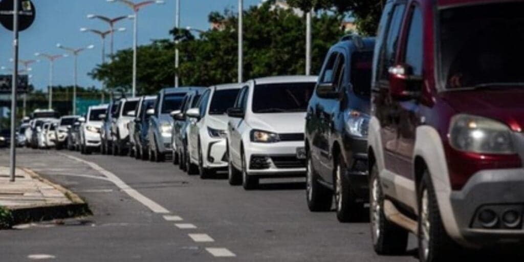 CARRO PRÓPRIO e BARATO: Veículos vão ser leiloados com descontos incríveis e esta é a sua chance de ouro