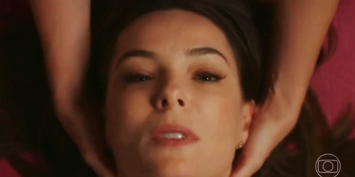 http://tvfoco.uai.com.br/wp-content/uploads/2015/05/Daniela-Mercury.jpg