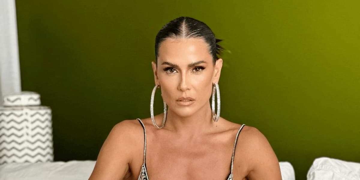 http://tvfoco.uai.com.br/wp-content/uploads/2015/05/Daniela-Mercury.jpg