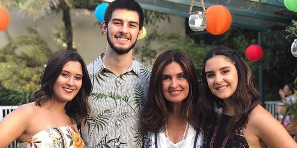 Fátima Bernardes teve três filhos do casamento com William Bonner (Foto: Reprodução / Instagram)
