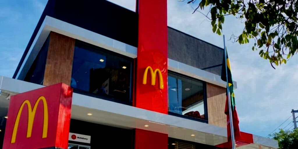 Com ameaça delicada, McDonald's recebe notícia que ninguém podia imaginar e recado aos rivais é dado