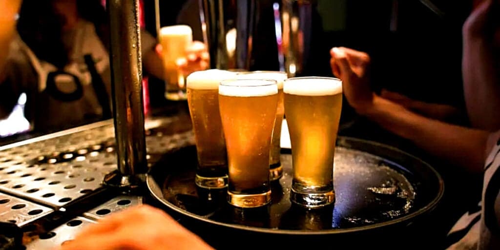 Falência confirmada: Famoso bar amado por muitos, fecha as portas e faz comunicado: "Tomamos a decisão"