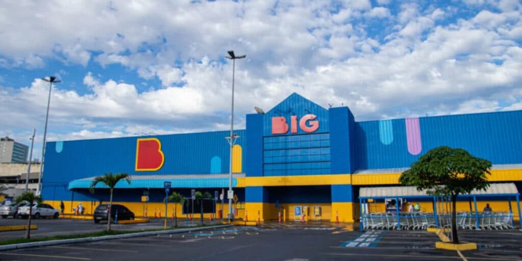Famosa rede de supermercados recebe péssima notícia, culpa o Big e se você ama ir lá precisa saber disso