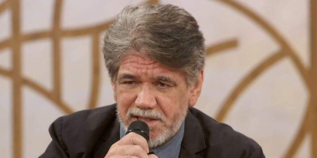 Ator da Globo expõe diagnóstico de câncer agressivo no Encontro e tudo mantido em sigilo: "Muito forte"