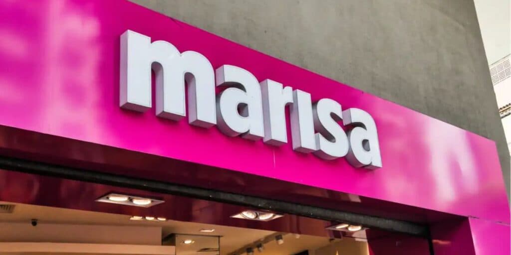 Fechamento de lojas e confirmação de funcionários: Marisa tem prejuízo e encara crise