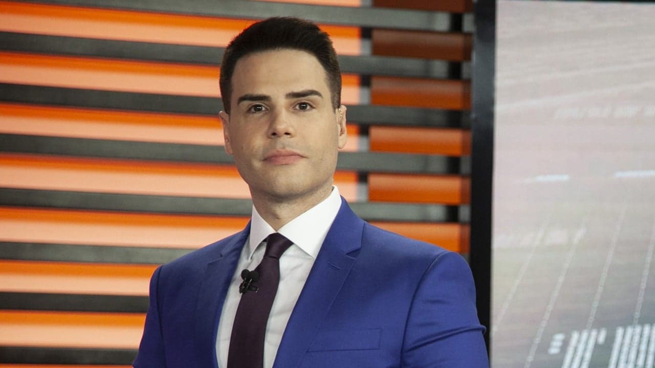 Luiz Bacci é um dos principais nomes do jornalismo da Record (Reprodução: Record) Luiz Bacci é um dos principais nomes do jornalismo da Record (Reprodução: Record)