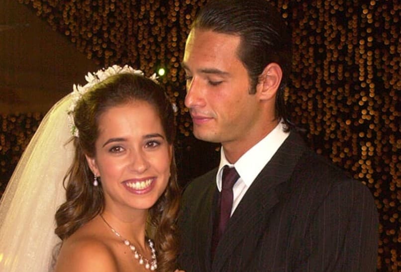 http://tvfoco.uai.com.br/wp-content/uploads/2015/05/Daniela-Mercury.jpg